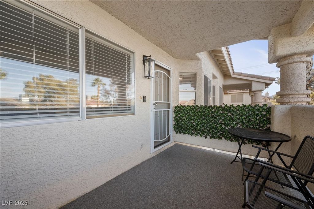 Image 21 of property listing at 917 Boulder Springs Drive 202, Las Vegas, NV 89128