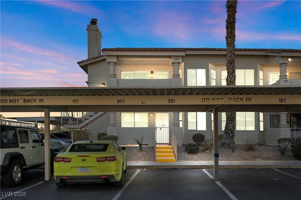 Image 24 of property listing at 917 Boulder Springs Drive 202, Las Vegas, NV 89128