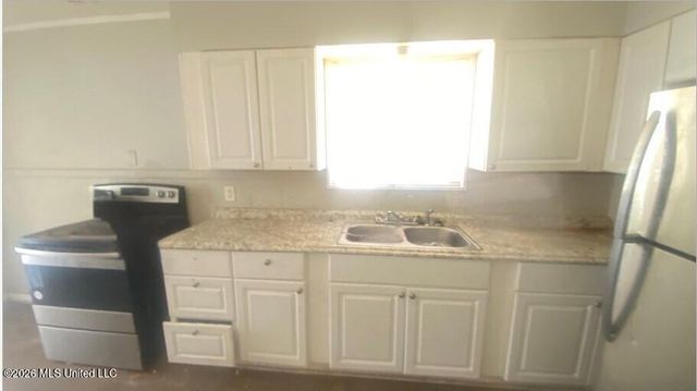 3129 Lakewood Drive, Jackson, MS 39212
