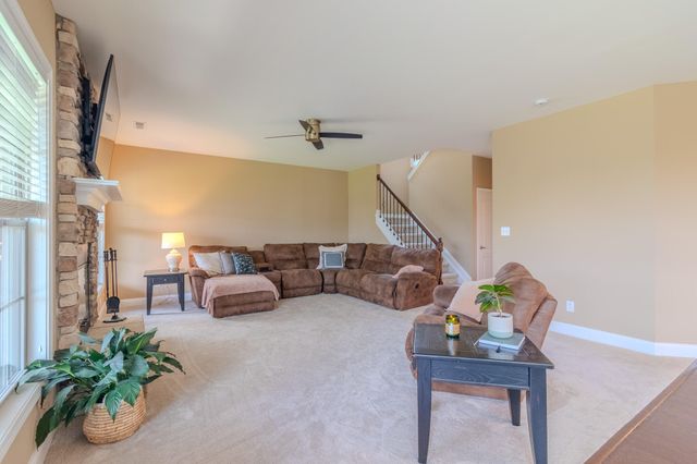 437 Larkhill Cove, Lexington, KY 40509
