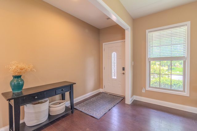 437 Larkhill Cove, Lexington, KY 40509