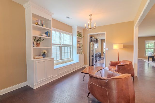 437 Larkhill Cove, Lexington, KY 40509