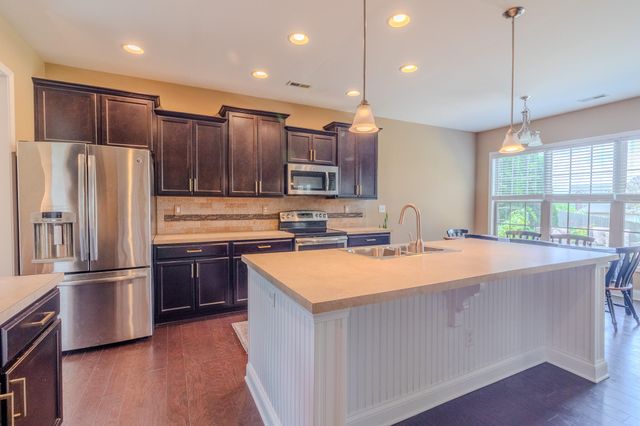437 Larkhill Cove, Lexington, KY 40509