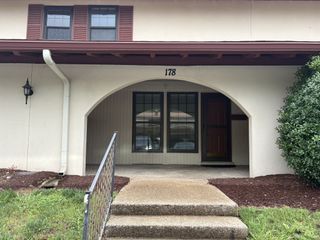 214 Old Hickory Blvd Apt 178, Nashville, TN 37221