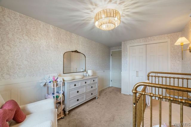 10 Royal Oak Circle, Grand Island, NY 14072