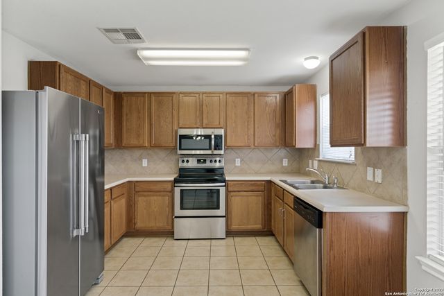216 ANVIL PL, Cibolo, TX 78108