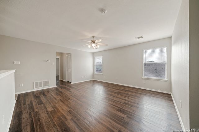 216 ANVIL PL, Cibolo, TX 78108