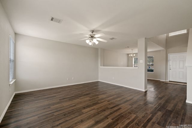 216 ANVIL PL, Cibolo, TX 78108