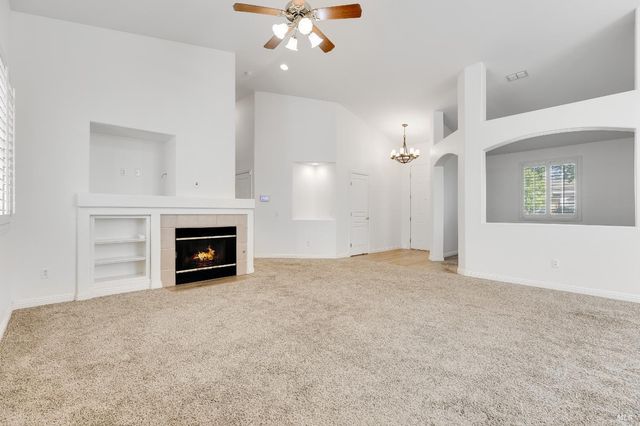 155 Bounty Ln, Vacaville, CA 95687