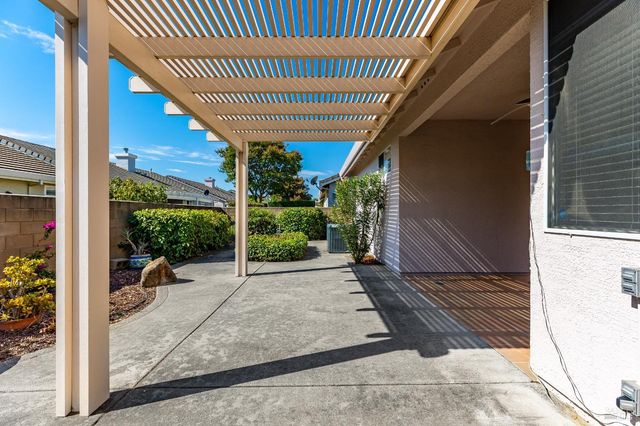 155 Bounty Ln, Vacaville, CA 95687