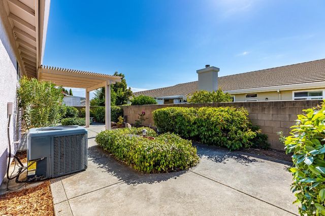 155 Bounty Ln, Vacaville, CA 95687