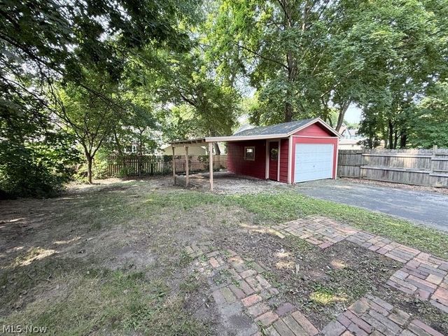 1504 Preston Avenue, Akron, OH 44305