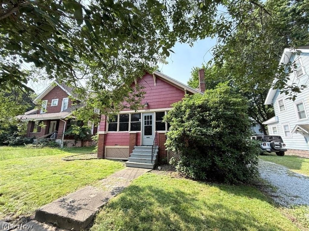 1504 Preston Avenue, Akron, OH 44305