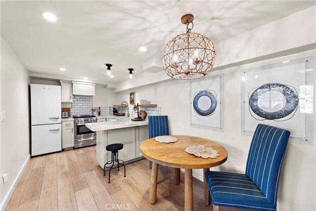 233 Cajon Street, Laguna Beach, CA 92651