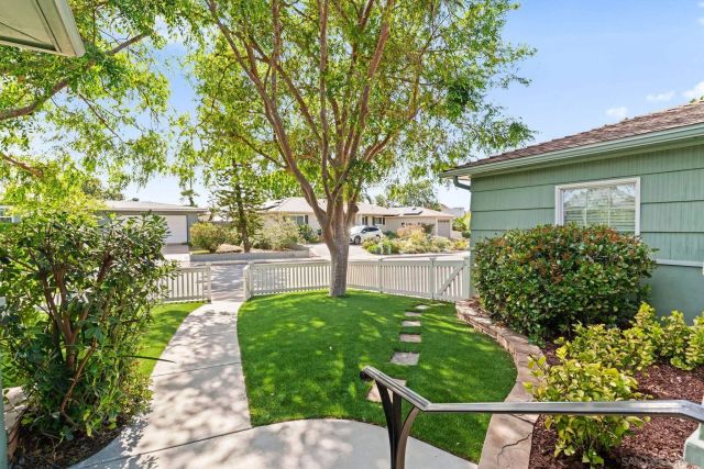 4662 Lucille Dr, San Diego, CA 92115