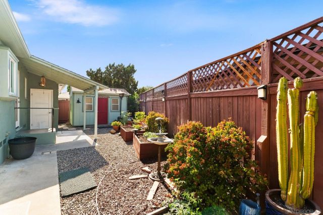 4662 Lucille Dr, San Diego, CA 92115