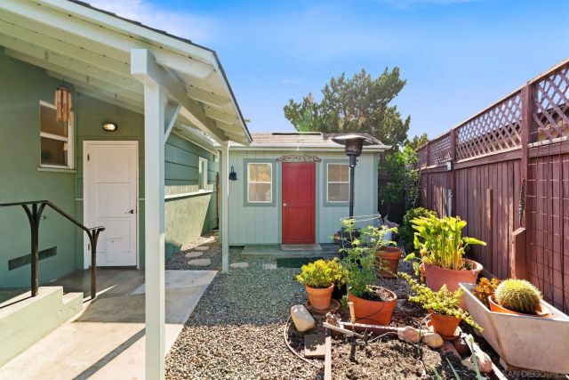 4662 Lucille Dr, San Diego, CA 92115