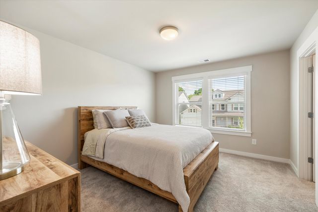 2117 Firelight Way 90, Ooltewah, TN 37363