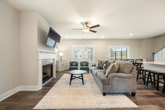 2117 Firelight Way 90, Ooltewah, TN 37363
