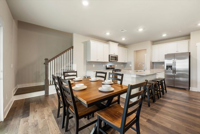 2117 Firelight Way 90, Ooltewah, TN 37363