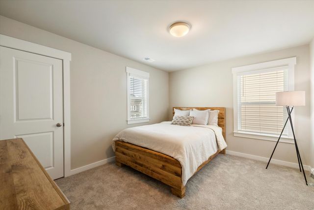 2117 Firelight Way 90, Ooltewah, TN 37363