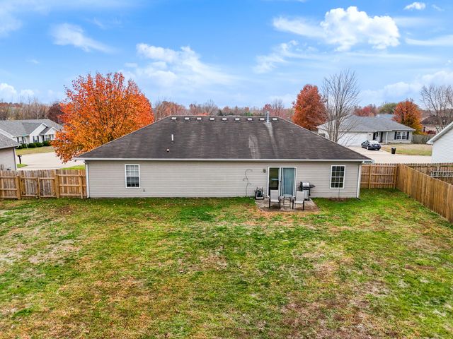 235 E MURPHY DR, Columbia, MO 65202