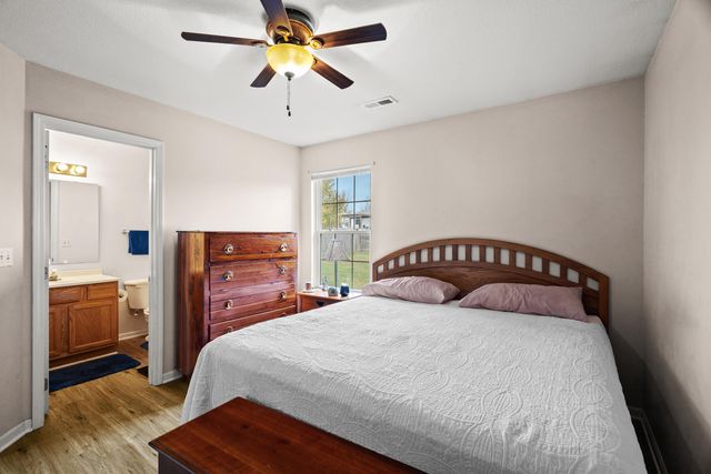 235 E MURPHY DR, Columbia, MO 65202