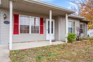 235 E MURPHY DR, Columbia, MO 65202