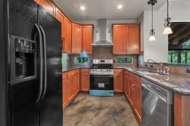 1010 Immanuel Rd Unit 103, Pflugerville, TX 78660