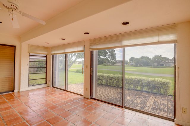 6888 Fountains Circle, Lake Worth, FL 33467