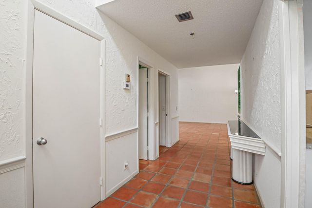 6888 Fountains Circle, Lake Worth, FL 33467