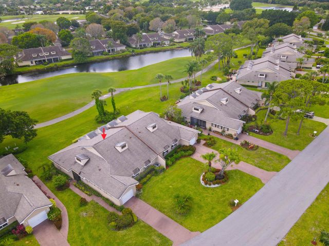 6888 Fountains Circle, Lake Worth, FL 33467