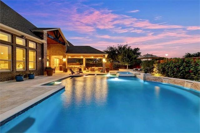 10210 Grape Creek Grove Lane, Cypress, TX 77433