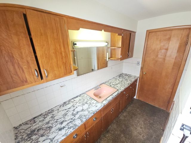 279 N State Street, Hampshire, IL 60140