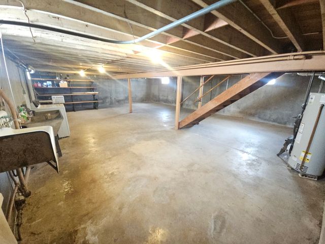 279 N State Street, Hampshire, IL 60140