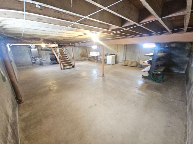 279 N State Street, Hampshire, IL 60140