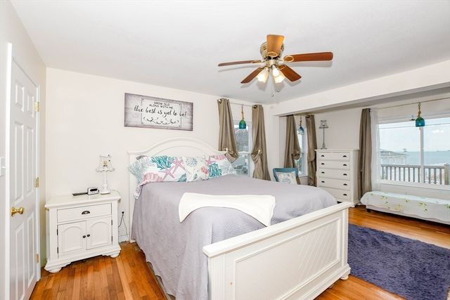 58 Bayview Avenue, Fairhaven, MA 02719