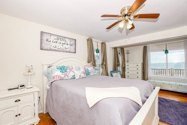 58 Bayview Avenue, Fairhaven, MA 02719