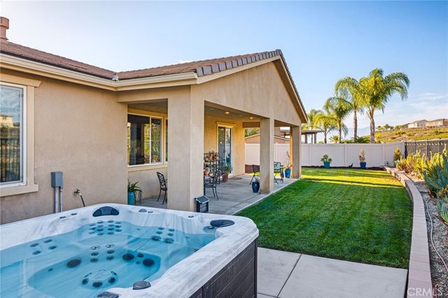13536 Carista Blvd., Riverside, CA 92503