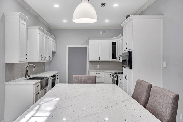 3900 FernRidge Dr., Longview, TX 75605