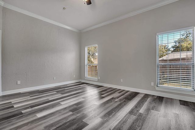 3900 FernRidge Dr., Longview, TX 75605