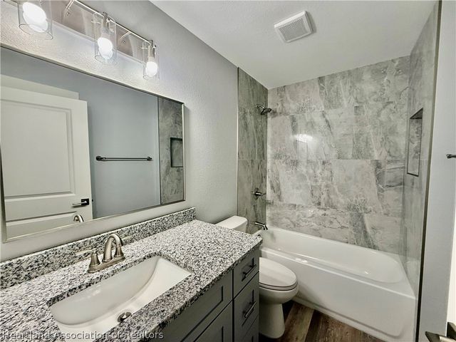 103 Sportsman Avenue, Sebring, FL 33875