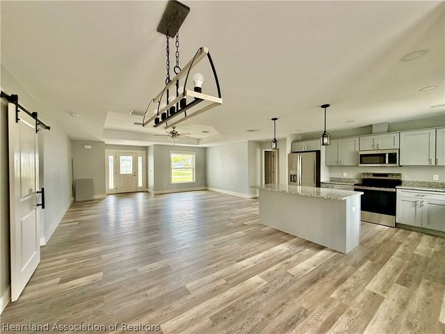 103 Sportsman Avenue, Sebring, FL 33875