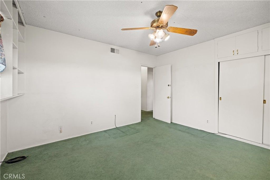 Image 28 of property listing at 11246 Denivelle, Tujunga, CA 91042