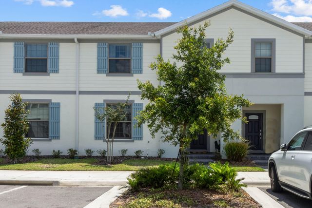 2431 Dubai Street, Kissimmee, FL 34747