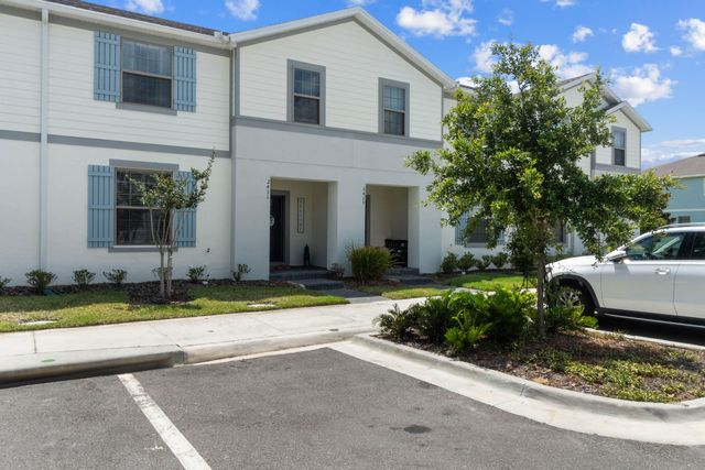 2431 Dubai Street, Kissimmee, FL 34747