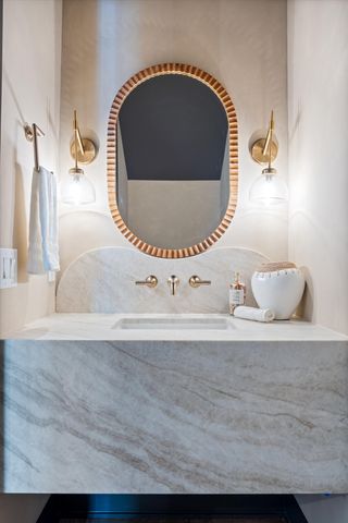 136 51st Ave, N, Nashville, TN 37209