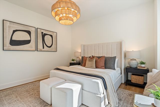 136 51st Ave, N, Nashville, TN 37209