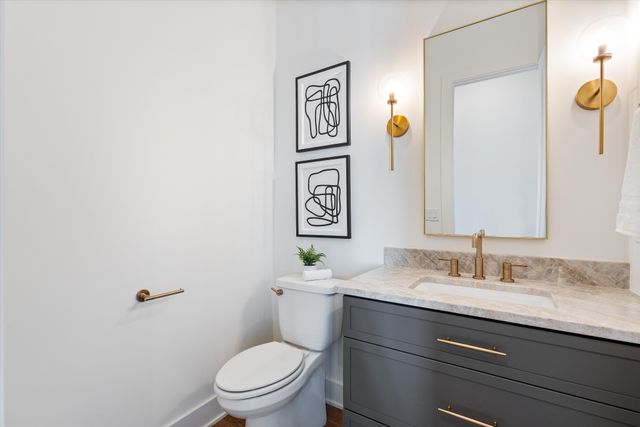 136 51st Ave, N, Nashville, TN 37209