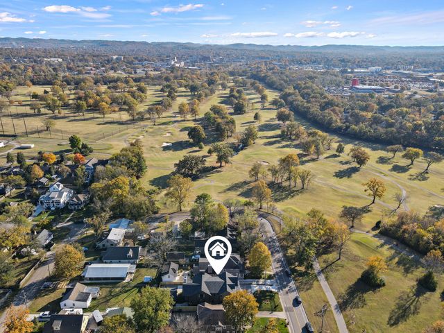 136 51st Ave, N, Nashville, TN 37209